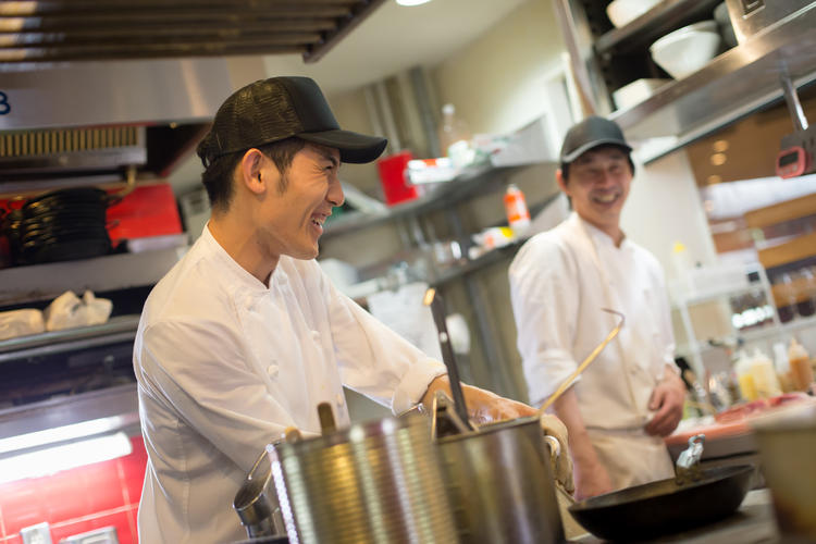 料理長から新入社員まで和気あいあい♪