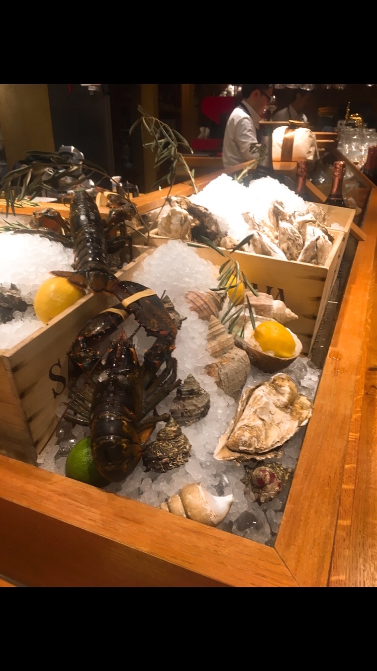 毎日届く新鮮な直送の魚介類