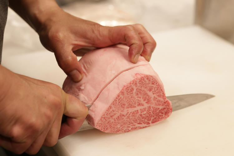 肉のソムリエ目指しましょう!