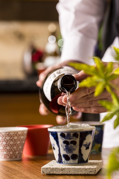 季節料理に合わせた日本酒やワインも!