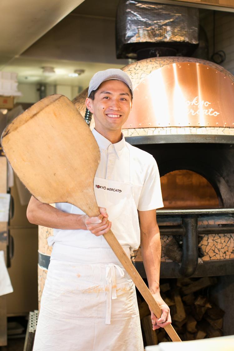 pizzeria & bar Mano-e-Mano 中之島