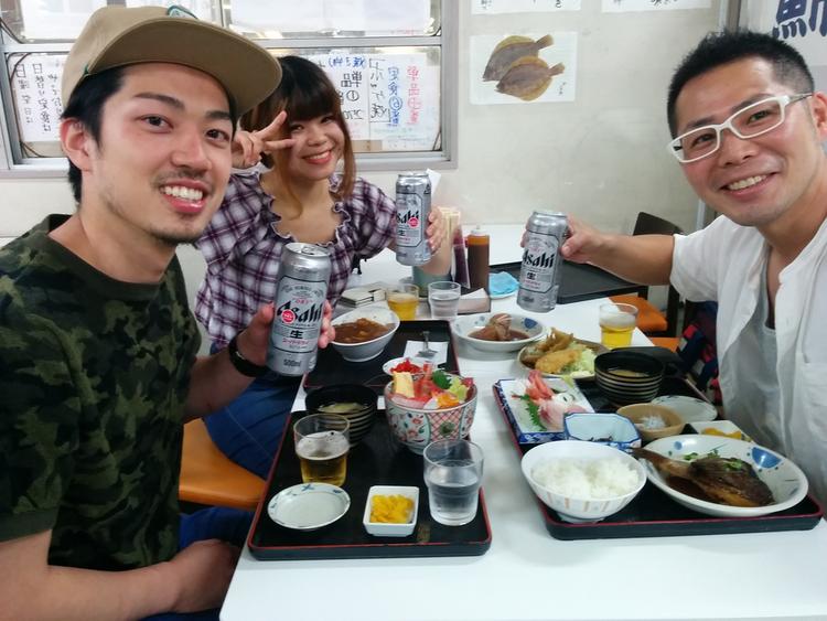 社員旅行でご当地グルメ&温泉へ