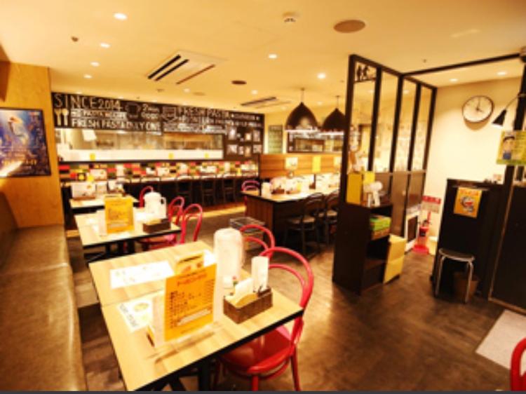 生パスタ専門店 スパ金 栄店
