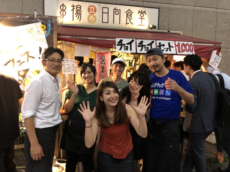 仲良しなスタッフ