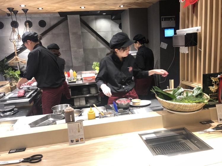 みんなで連携して頑張っていくお店作り