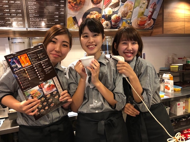 カフェ・ド・クリエ 銀座7丁目店