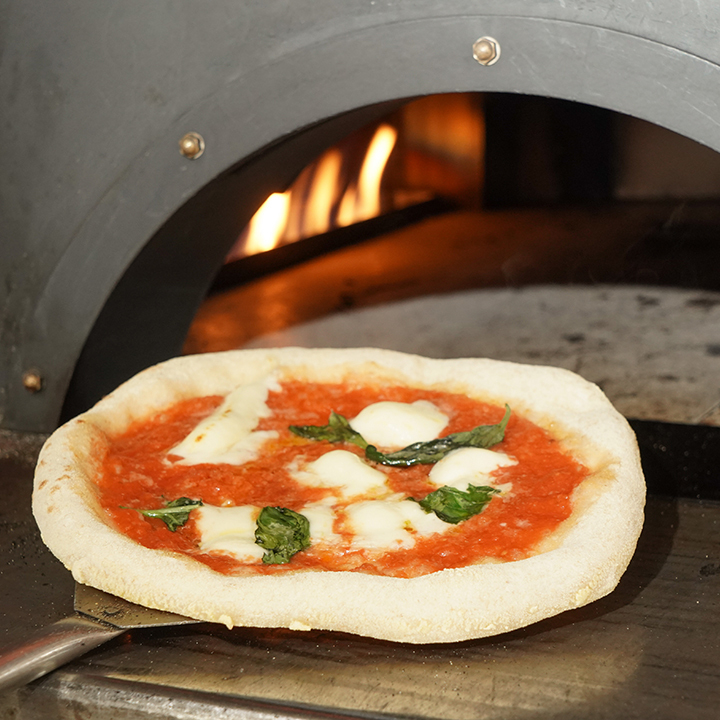 Trattoria Pizzeria ETNA MARE