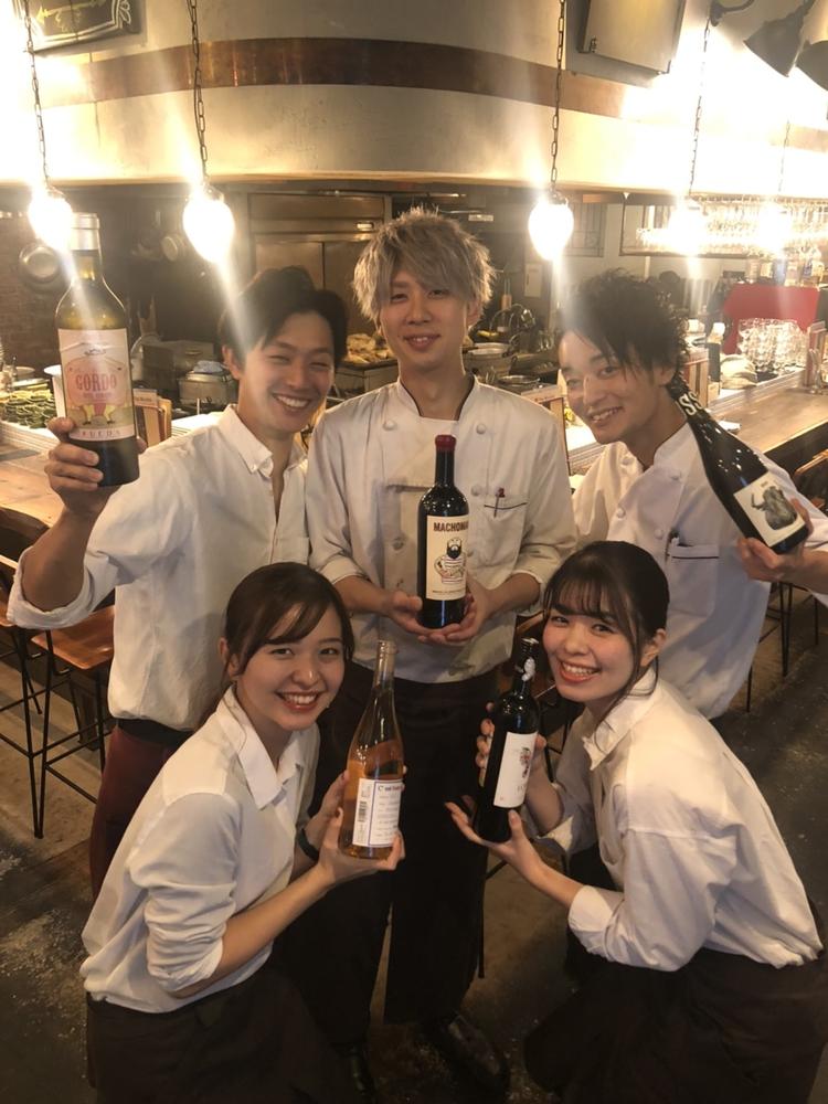 お店を盛上げてくれるメンバー☆