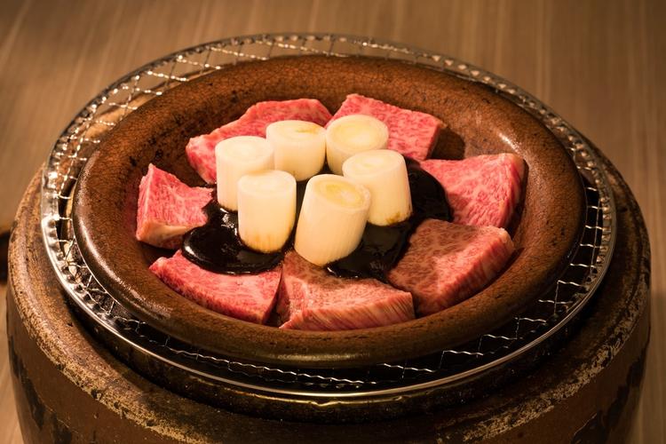 焼肉店では珍しい味噌牛鍋