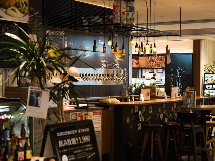 Goodbeer STAND KITTE博多店