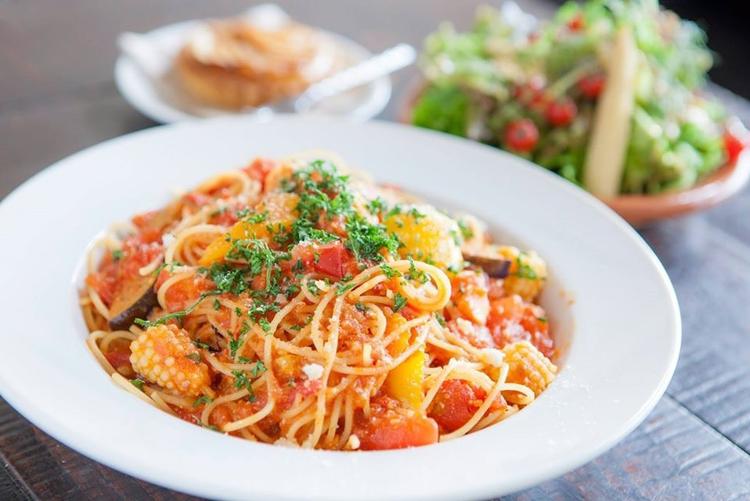 美味しい料理も提供します!