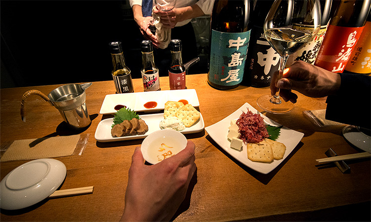 純米酒専門 YATA 伏見店