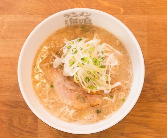 とんこつラーメン