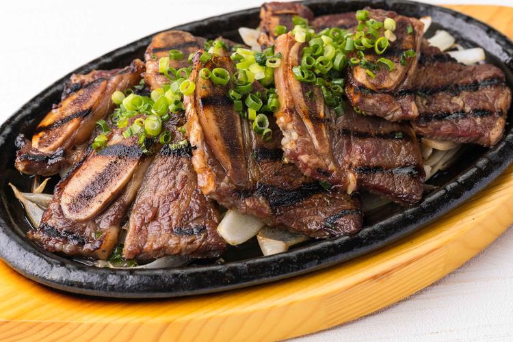 焼肉冷麺ユッチャン。 北新地店
