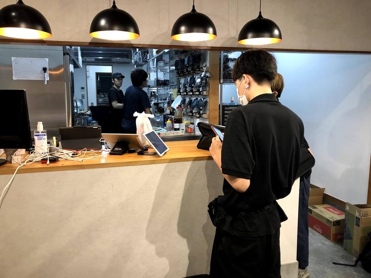 TGALデリバリーの正式FCで展開