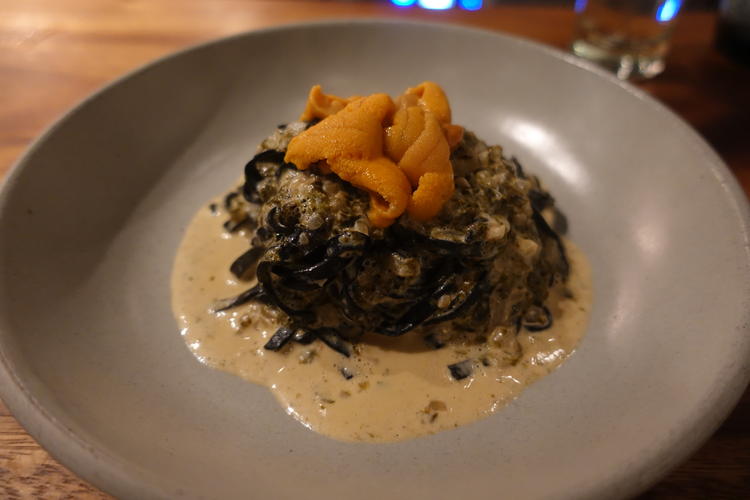 パスタ料理は自家製手打ちパスタで