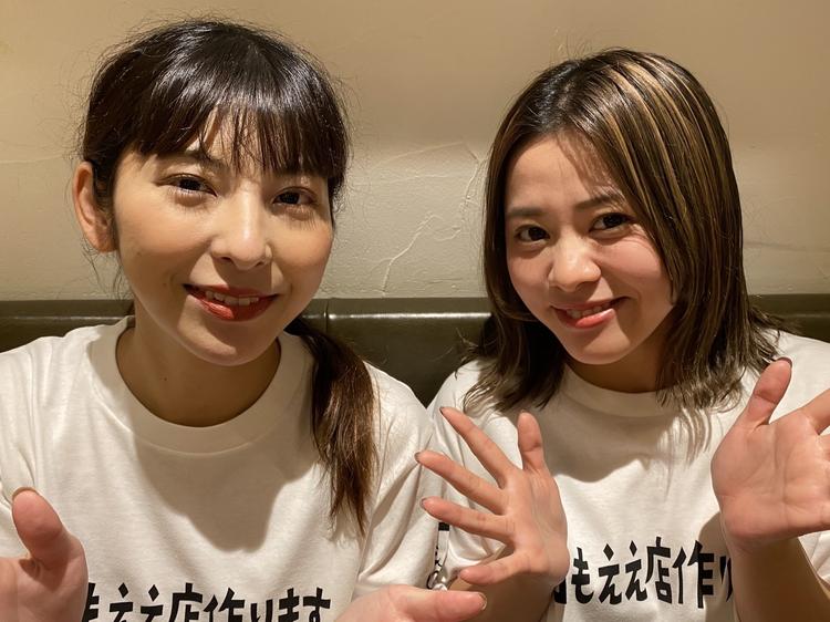 陽気なスタッフばかりです!