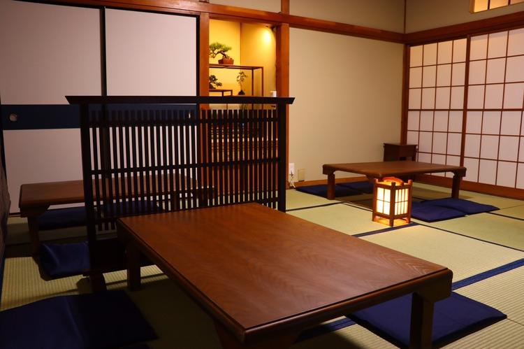 最大40名様のご宴会が可能な二階大広間!
