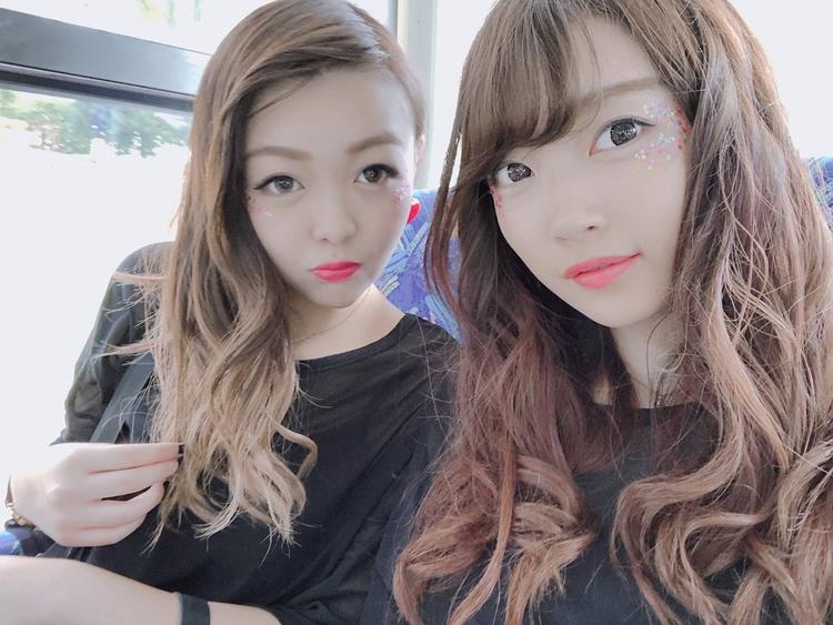 女性が大活躍!(右店長)出勤中📸