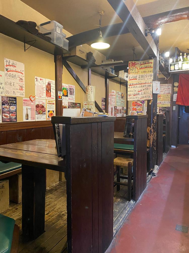 昔ながらの落ち着いた雰囲気の店内★