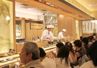 廻転寿司 まぐろ問屋 三浦三崎港恵み 渋谷ヒカリエ店