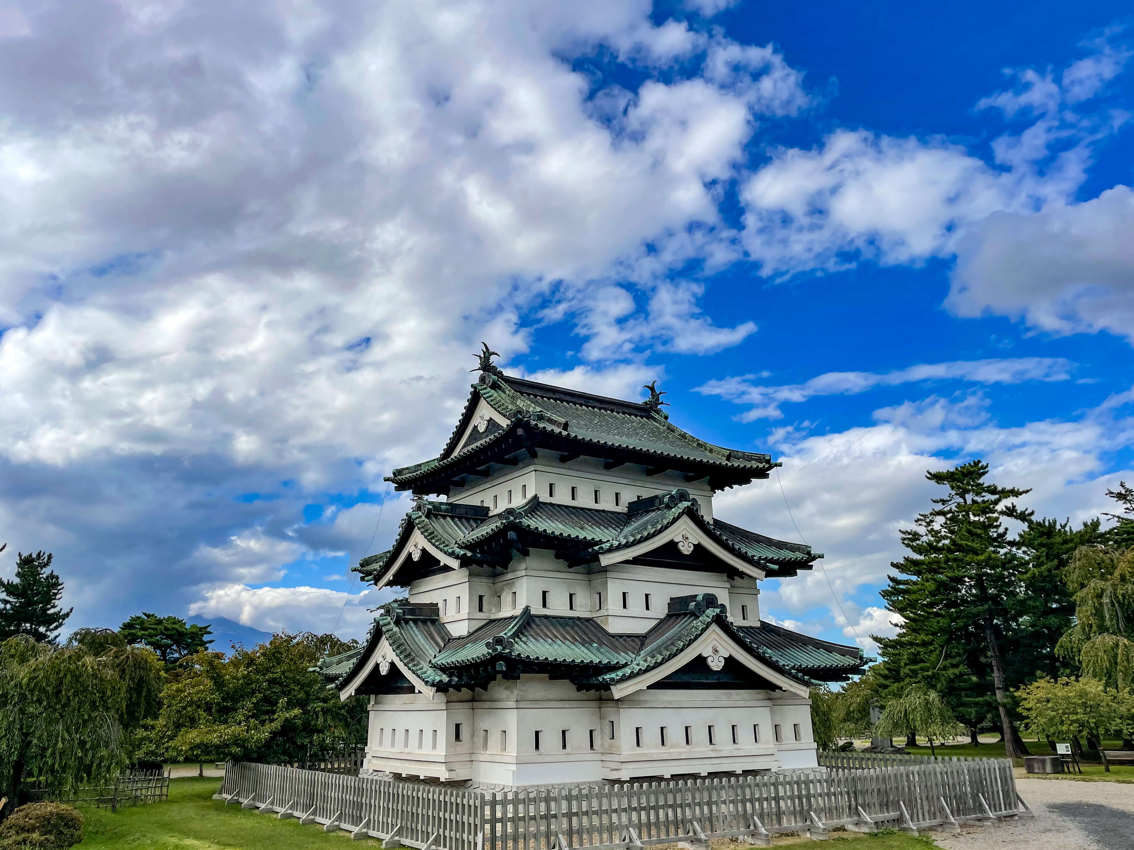 青森・弘前の観光スポット10選！おすすめのグルメやお土産、歴史ある城下町を満喫できるモデルコースまでご紹介 | TABI CHANNEL