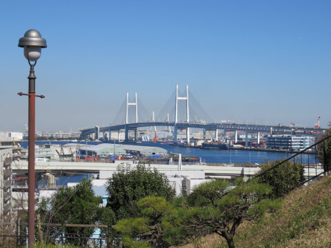 ベイブリッジ　横浜