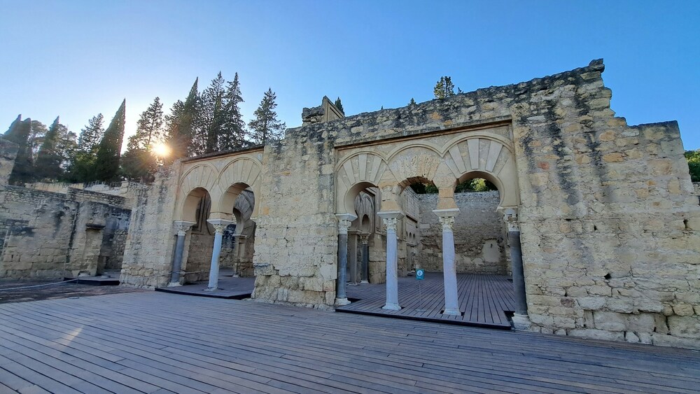 メディア・アサアラ