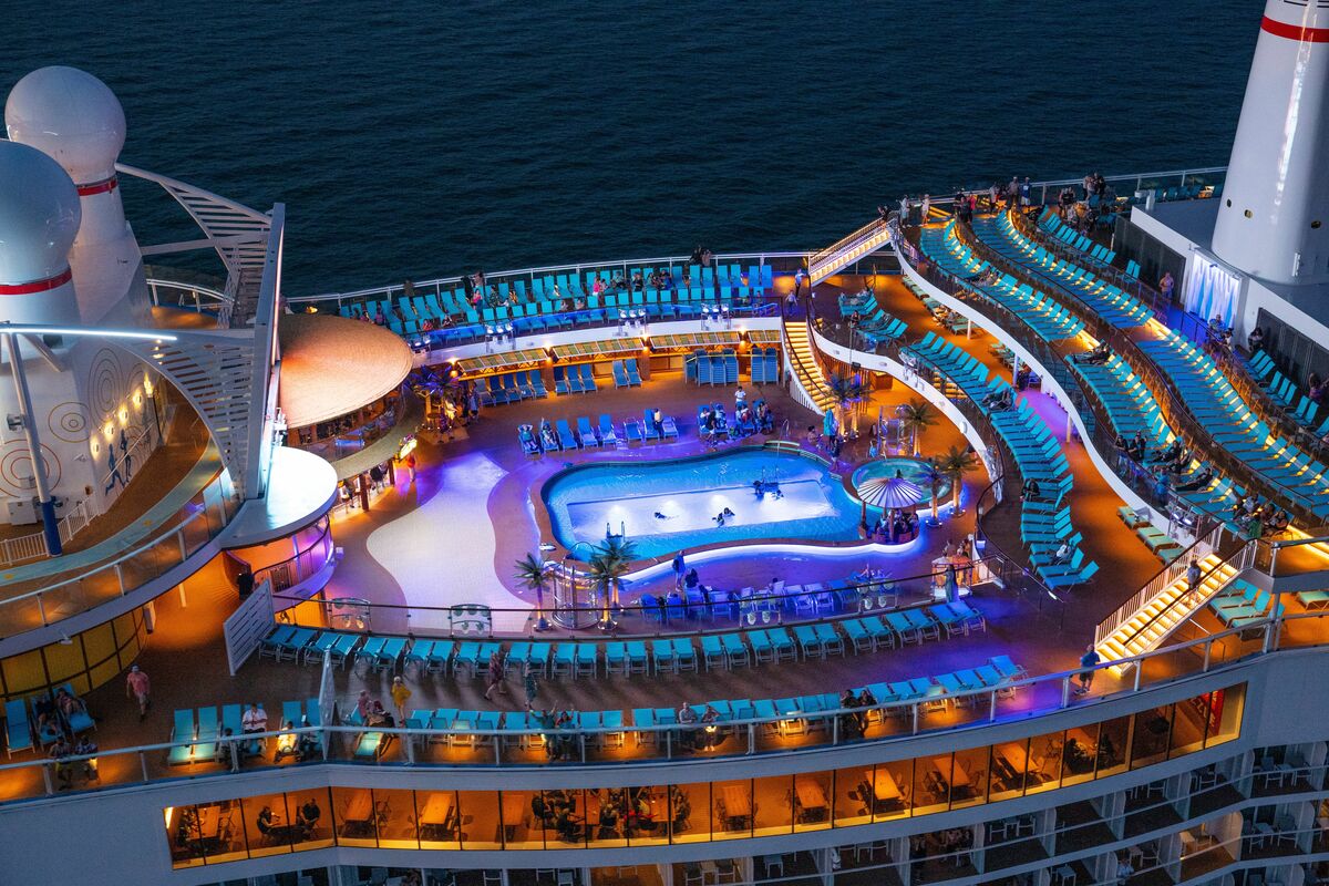 カーニバル・セレブレーションのカリブ海クルーズ予約 マイアミ発 7泊