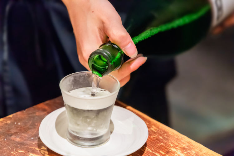 日本酒セラーで日本酒をおいしくたのしもう!