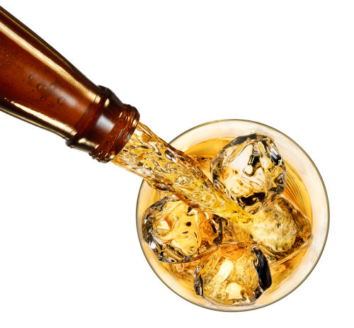 ビールの「オンザロック」の作り方、飲み方