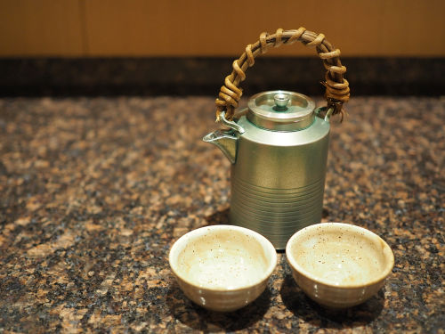 「ちろり」とは日本酒を温めるための酒器