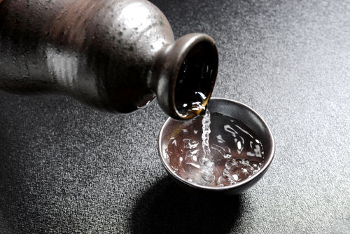 「前割り」で焼酎がおいしくなる理由