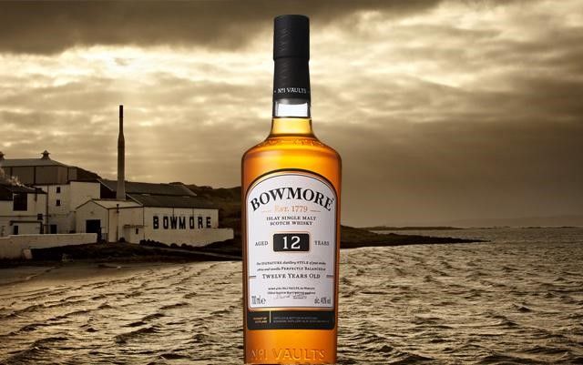 「ボウモア(BOWMORE)」のスモーキーかつ優雅な香りを堪能しよう