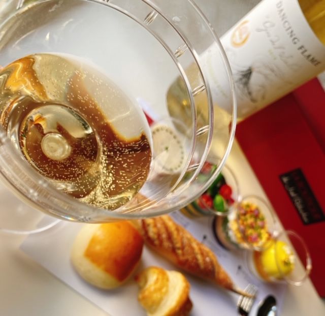 家飲み白ワイン、いただきま~す。