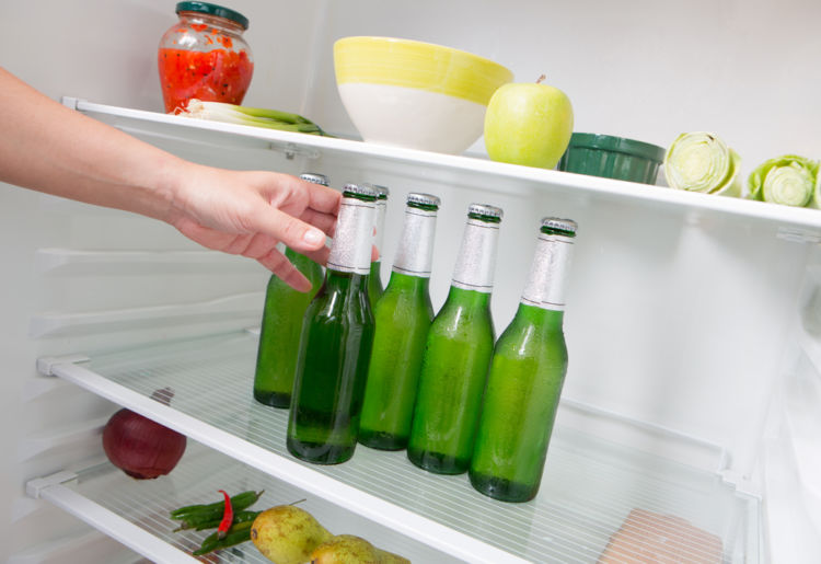 ビールを冷蔵庫に入れる前に! 正しい保存方法を知っておきましょう