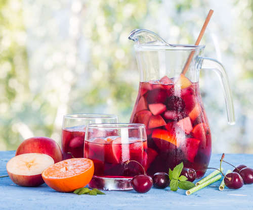 ワイン初心者でも飲みやすいサングリアを作ろう!