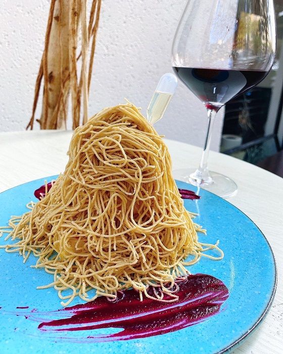 流行の栗シャワーモンブラン!進化系はお酒と合わせた大人スタイルで