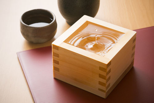 日本酒1合と酒器の関係