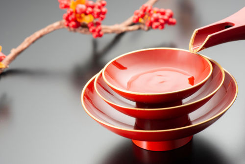 「酒杯」を交わす文化は古くから存在する