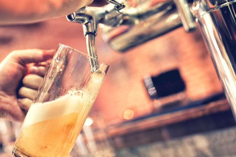生ビールは家庭でもたのしめる! おいしく飲むコツも紹介