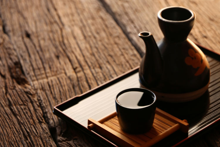 万膳酒造は幻の芋焼酎「萬膳(まんぜん)」で知られるこだわりの焼酎蔵【焼酎用語集】