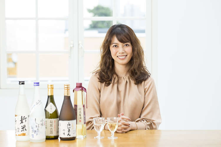 モデルの中林美和さんが<日本酒の先生>に「日本酒のイロハ」を教えていただく連載企画