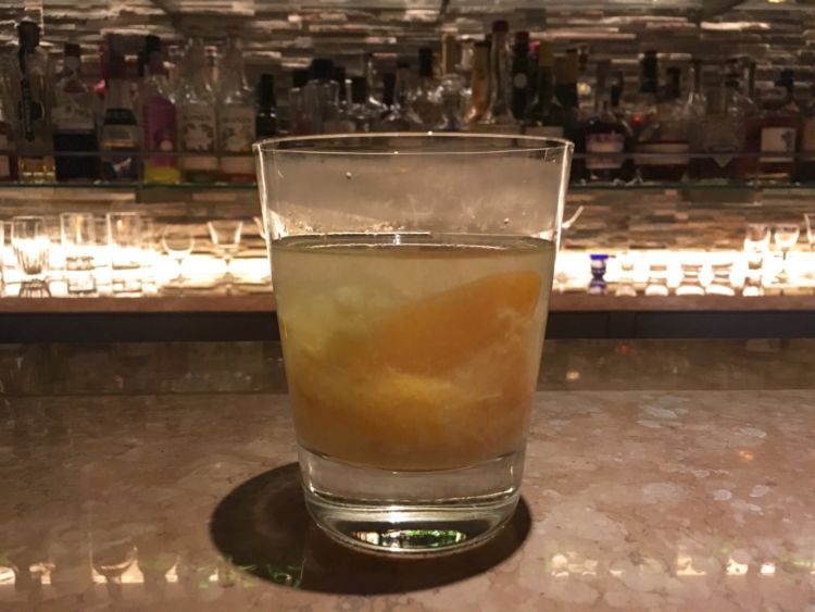 ジワジワと身体に染み入る癒しの一杯 「焼酎の金柑割り」