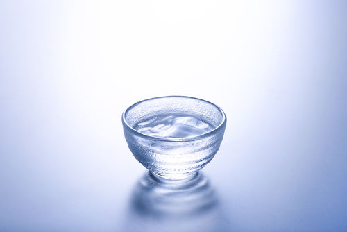 冷蔵庫で保存するのがよい日本酒、常温保存がよい日本酒
