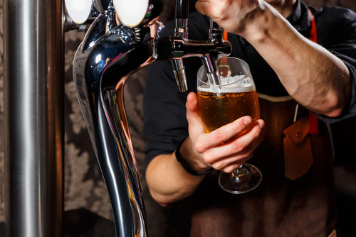 ビールサーバーをレンタルして、いつもと違うおいしい1杯を