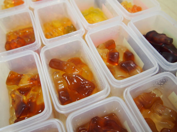 実食!お酒に漬けたハリボーを食べてみよう!