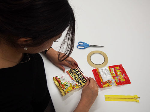 番外編 ハリボーのパッケージで「お菓子ポーチ」を作ってみた!