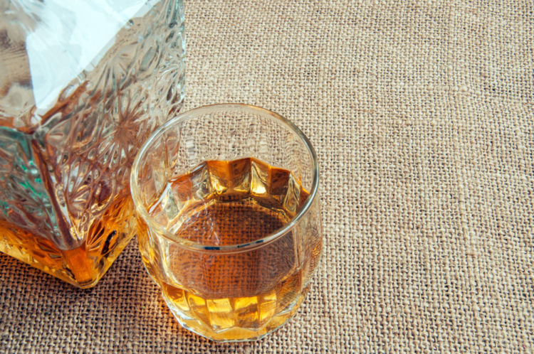 ウィスキーやスピリッツが1,000種類以上試飲できる酒専門店