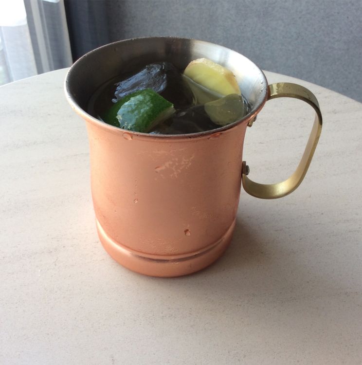 シェリー酒で手軽にたのしめるカクテル「レブヒート」
